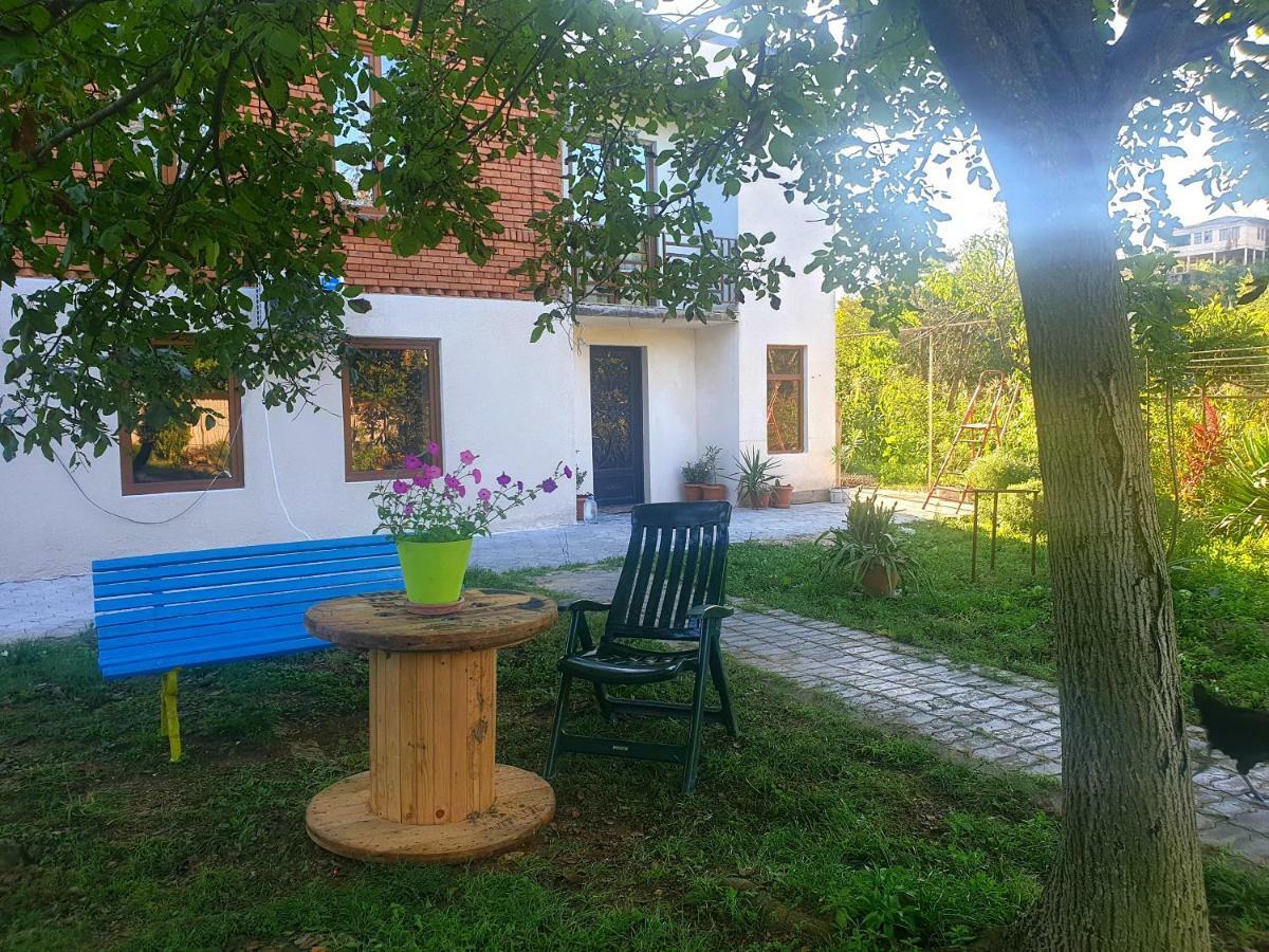 Four Seasons In Kutaisi Hotel Luaran gambar